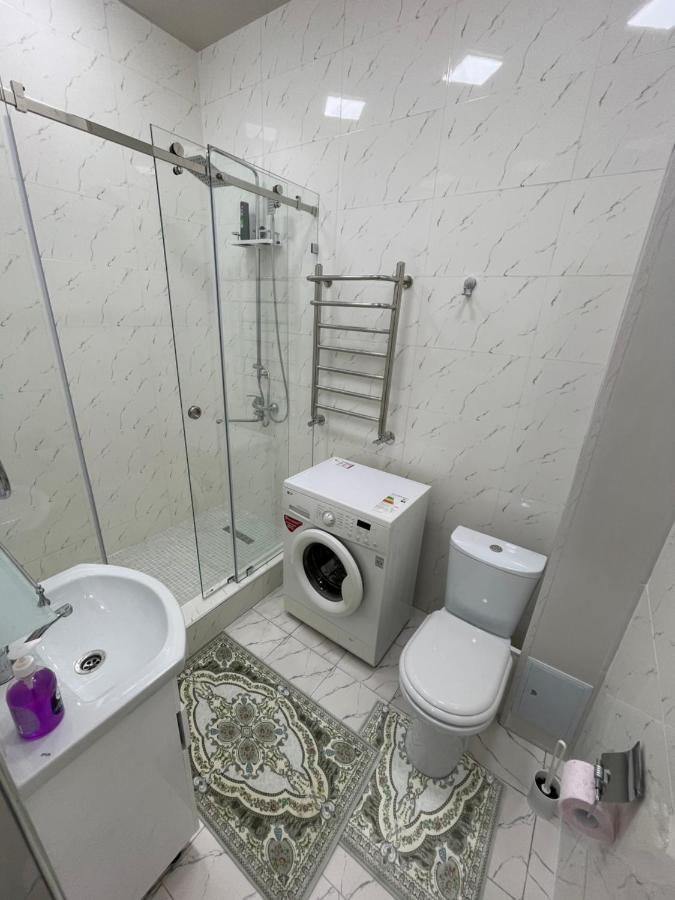 Amir Temur Apartment In Center After Renovation 塔什干 外观 照片
